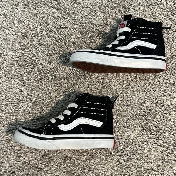 Vans Toddler Sk8-Hi Zip Shoe (Size: U.S. Toddler 5) - Picture 7 of 8